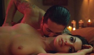 Anne-Hathaway-sex-scene.jpg