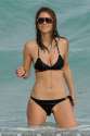 2c3267_maria-menounos-black-bikini-slip-08.jpg