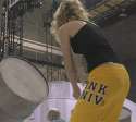 tumblr_m01lngxzzw1r097udo1_r2_400.gif