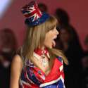 Taylor-Swift-Tongue-007.jpg
