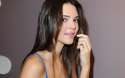 371089-kendall-jenner-kendall-lipstick.jpg