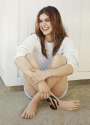 Alexandra-Daddario-Feet-1097646.jpg