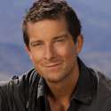 2013_0510_GetOutAlive_Bio_Bear-Grylls_900x900_FL.jpg