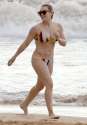 Hilary-Duff-in-Bikini-5.jpg