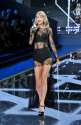 taylor swift live3.jpg