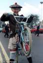 article-2245811-16719BFC000005DC-110_312x445.jpg