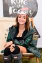 maisie williams sexy little slut 3.jpg