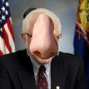 nosiesanders.jpg