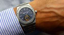Audemars-Piguet-Tourbillon-Royal-Oak-Extra-Thin-five.jpg