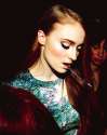 86354-sophie-turner-hot-lips-sucking-7OwM.png