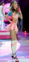 article-2249945-1690C6A2000005DC-265_306x652.jpg