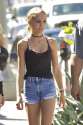 Lily-Rose_Depp_out___about_in_Los_Angeles_082812_14.jpg
