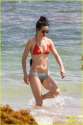 krysten-ritter-bikini-body-in-mexico-14.jpg