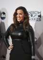 alanis-morissette-2015-american-music-awards-in-los-angeles_1[1].jpg