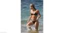 Emily-Bett-Rickards-Bikini-Pictures-Hawaii-November-2015.jpg