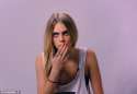 1413990987728_wps_6_Cara_Delevingne.jpg