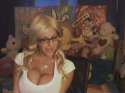 white-cleavage-0007.jpg