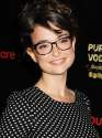 milana-vayntrub_259109_768x1024.png