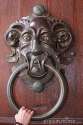 very-big-antique-door-knocker-8257326.jpg
