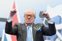 Jean-Marie-Le-Pen-lors-du-defile-du-1er-mai-en-2013_exact1024x768_l.jpg