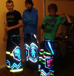 Ravers (1).jpg