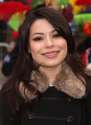 73183_kaneda_Miranda_Cosgrove_at_The_84th_Annual_Macys_Day_Parade_1.jpg
