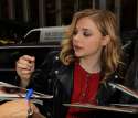 chloe_moretz_greeting_fans_in_ny_047.jpg