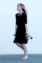 2012-12-18_ariving_barefoot_for_photoshoot-hollywood_1.jpg