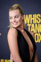 margot robbie oatig4.jpg