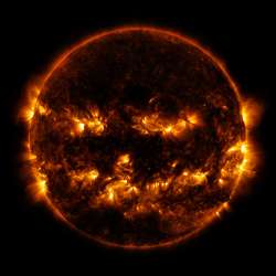Halloween_Sun_2014.jpg
