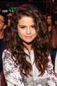 SelenaGomez_27thAnnualKidsChoiceAwards_ (4).jpg