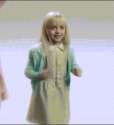 c_W8YBg66tyD2AZ4UxM9D873zKM.gif