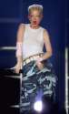 shirley-manson_061302.jpg