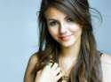 09 - Victoria Justice.jpg