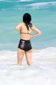 Krysten_Ritter_in_the_beach_in_Cancun_19-03-2016_023.jpg