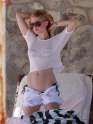 avril lavigne hot.jpg