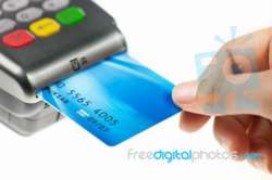 paying-10037582.jpg