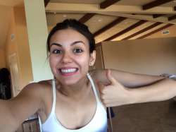 Victoria-Justice-Naked-023.jpg