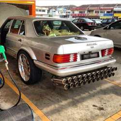 mycar.jpg