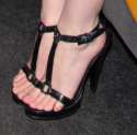 emma_watson_feet_2_by_malo77771-d3jt1z4.jpg