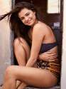 selena-gomez-gq-0516-06.jpg