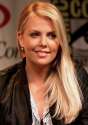 Charlize_Theron_WonderCon_2012_(Straighten_Crop).jpg