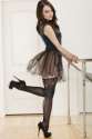 emma-stone-01-bare-assassin-skirt-bar-none-alkhall.jpg
