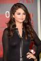 selena1.jpg