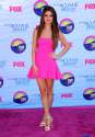 selenagomez-feet2012-204.jpg