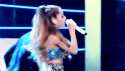 Ariana Grande (7).gif