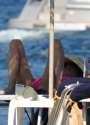 5heather_graham_bikini_italy_07.jpg