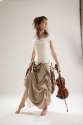 Lindsey-Stirling-Feet-1637630.jpg