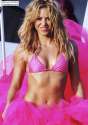 shakira18.jpg