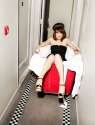 esqtinafeylaundrycart0410lg.jpg